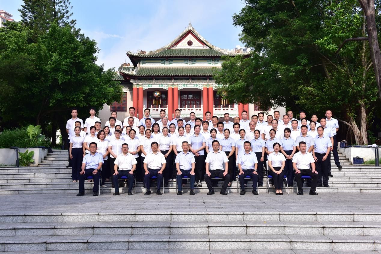 凭祥农商行、宁明农商行、龙州农商行2025年度中层管理人员综合管理能力提升培训班在公司开班